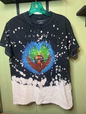 Journey Graphic Tie-Dye Short Sleeve Tee - Black & White